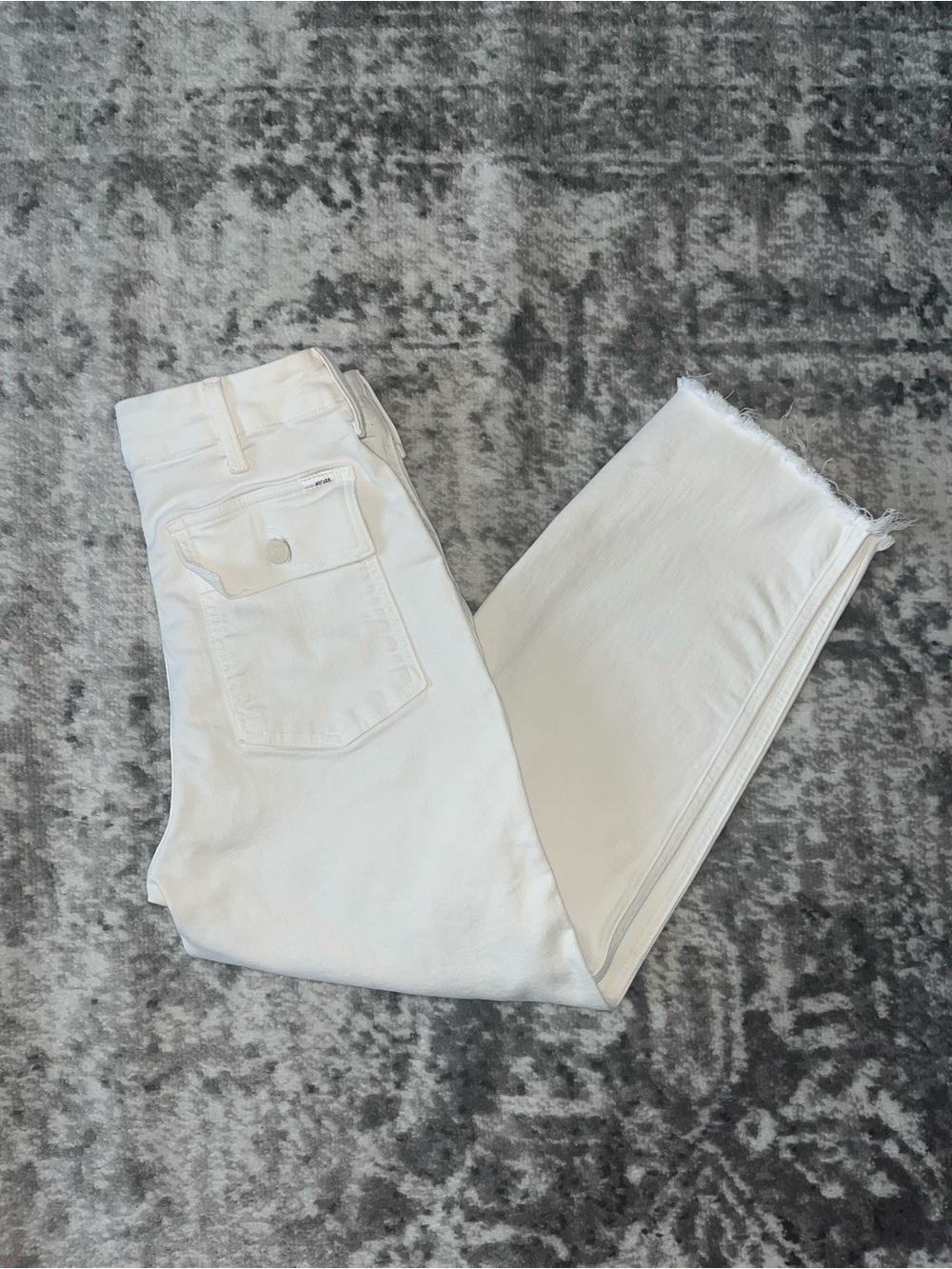 Mother The Patch Pocket Private Ankle Fray Jean Cream Puffs